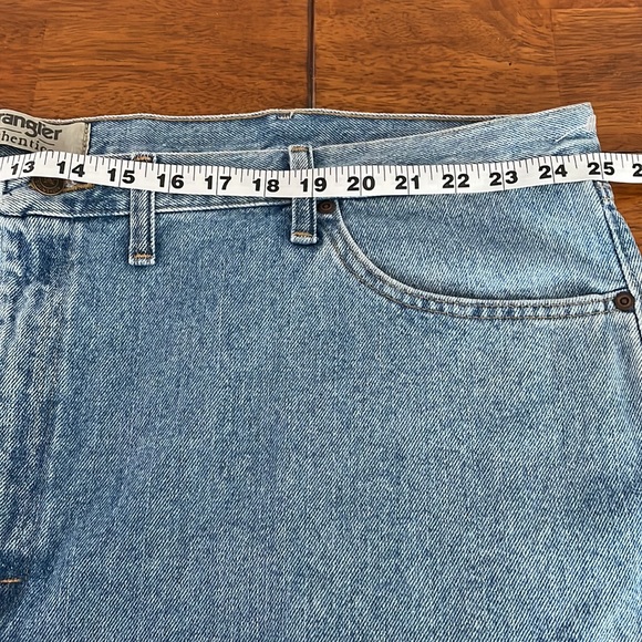Wrangler Authentics Men’s Jean Shorts Size 50 - Picture 4 of 13